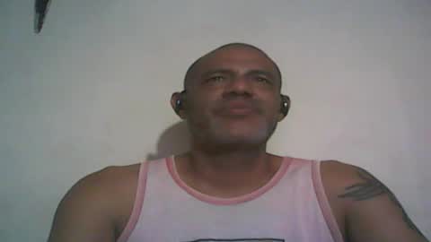 Snapshot of retlam37 chatting on March 19, 2026, 6:39 am Walter online show from March 19, 2026, 6:39 am