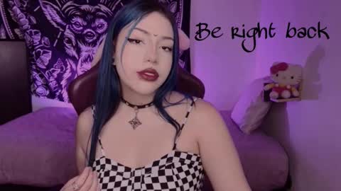 Snapshot of revenmiller_ chatting on September 23, 2025, 2:42 pm Reven online show from September 23, 2025, 2:42 pm