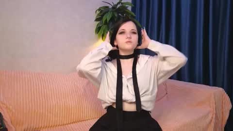 Snapshot of reydiobscura chatting on December 21, 2025, 5:03 am reydiobscura online show from December 21, 2025, 5:03 am