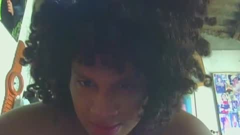 REYHOT online show from October 1, 2025, 4:02 pm