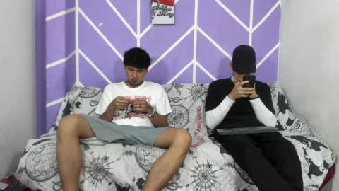 reymoushiroygue online show from September 30, 2025, 1:27 pm