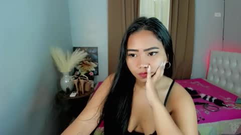 rhea online show from May 3, 2026, 2:28 am