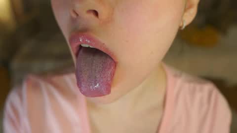 Nanami online show from April 26, 2026, 6:16 pm