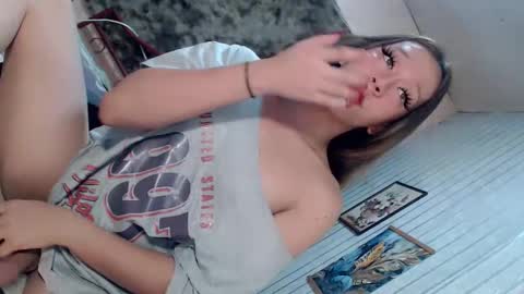 HI GUYS IM RHIAN PLEASE GIVE ME THUMBS UP online show from May 7, 2026, 11:04 am