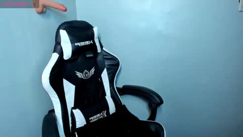 Snapshot of rhodora_xxx chatting on October 29, 2025, 12:40 pm rhodora_xxx online show from October 29, 2025, 12:40 pm