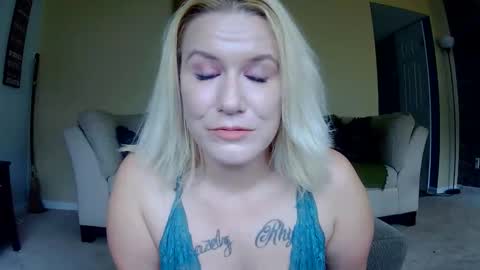 rhondarump online show from October 29, 2025, 3:03 pm