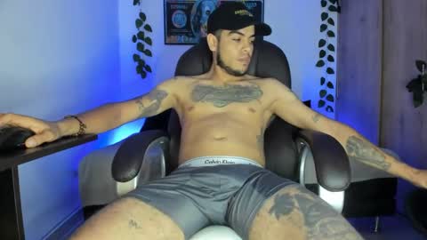 Snapshot of riancum chatting on March 11, 2025, 7:15 am juan online show from March 11, 2025, 7:15 am