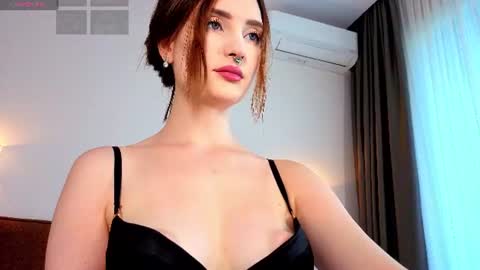 Snapshot of riawoods chatting on June 30, 2026, 2:18 pm Ria Woods online show from June 30, 2026, 2:18 pm