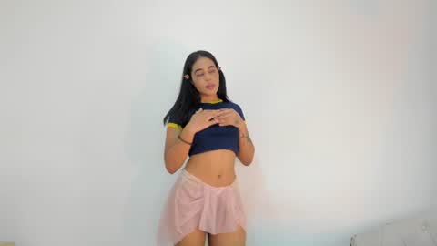 riby  online show from June 12, 2026, 7:02 pm