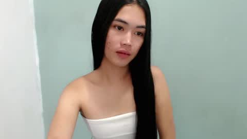 Snapshot of rica_01 chatting on October 1, 2025, 12:33 pm Rica online show from October 1, 2025, 12:33 pm