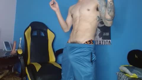 Snapshot of ricardo_big_cock chatting on March 20, 2026, 11:20 pm ricardo_big_cock online show from March 20, 2026, 11:20 pm