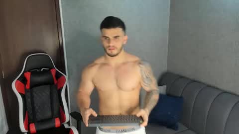 Snapshot of ricardogonzalez666 chatting on December 21, 2024, 5:40 pm ricardogonzalez666 online show from December 21, 2024, 5:40 pm