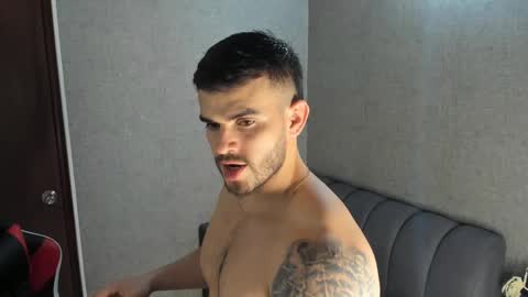 Snapshot of ricardogonzalez666 chatting on January 15, 2025, 4:04 am ricardogonzalez666 online show from January 15, 2025, 4:04 am