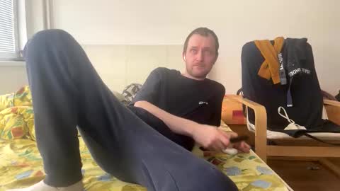 ricciardio online show from March 6, 2025, 11:58 am