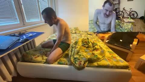 ricciardio online show from September 22, 2025, 4:58 am