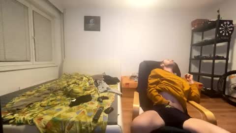 ricciardio online show from October 12, 2025, 12:42 am