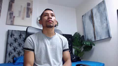 Snapshot of richar_voller chatting on December 11, 2024, 11:19 am richar_voller online show from December 11, 2024, 11:19 am