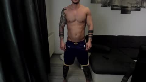 RichardDarell online show from November 9, 2025, 4:55 am