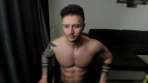 RichardDarell online show from April 27, 2026, 4:43 am