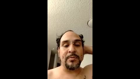 richarddelacruz294 online show from May 8, 2026, 4:29 am
