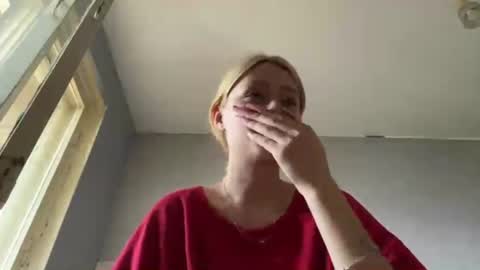 Snapshot of richellearmentrout chatting on June 30, 2026, 2:18 pm jenny online show from June 30, 2026, 2:18 pm
