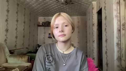 Snapshot of richellearmentrout chatting on August 2, 2026, 2:48 pm jenny online show from August 2, 2026, 2:48 pm
