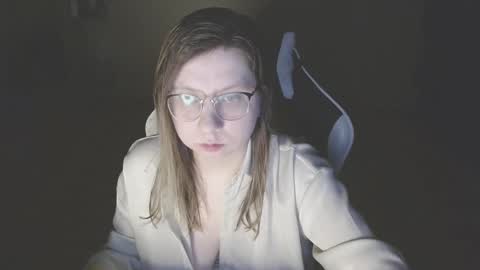 Emily online show from February 26, 2025, 7:16 pm