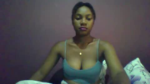 ricie001 online show from March 26, 2026, 8:42 am