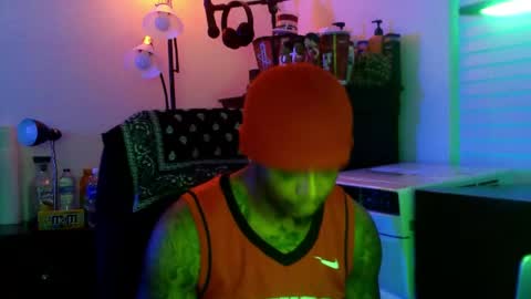 Snapshot of rickavelli chatting on April 19, 2026, 12:54 am Rick online show from April 19, 2026, 12:54 am