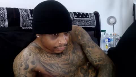 Snapshot of rickavelli chatting on April 22, 2026, 2:18 pm Rick online show from April 22, 2026, 2:18 pm