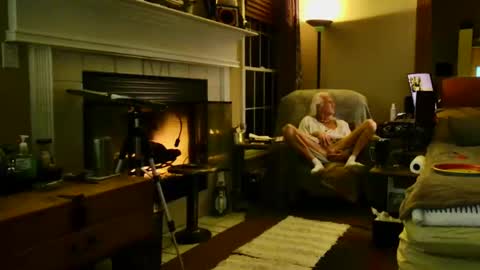 PINK HOLE TWINK online show from November 4, 2025, 4:33 am