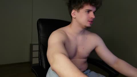 RICKY BECKO online show from March 19, 2026, 2:04 am