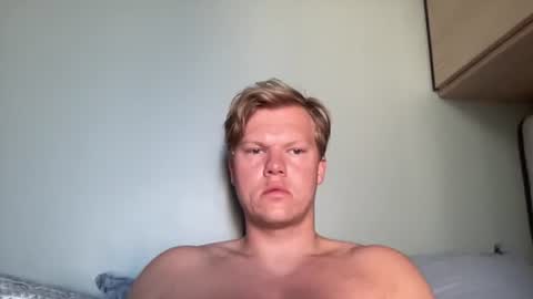 Snapshot of rico_self_facial chatting on June 21, 2026, 7:33 am Rico online show from June 21, 2026, 7:33 am