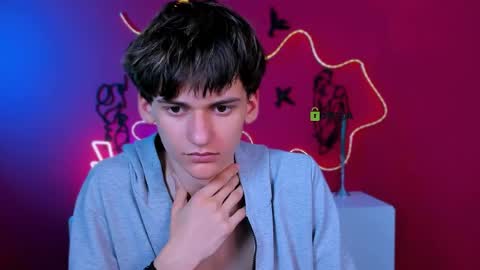 Rico online show from May 6, 2026, 6:35 pm