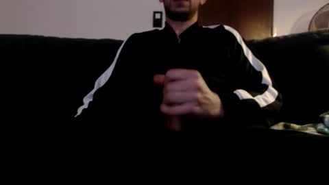 Snapshot of ricooo465 chatting on December 18, 2025, 7:31 pm ricooo465 online show from December 18, 2025, 7:31 pm