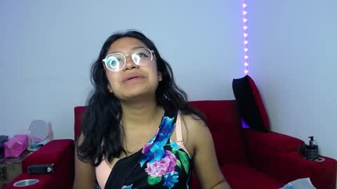milena online show from January 8, 2025, 5:16 am