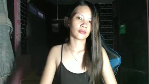 Snapshot of ride_me_angel chatting on October 18, 2025, 7:53 am ride_me_angel online show from October 18, 2025, 7:53 am