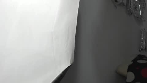 Rihanna hotx online show from March 9, 2026, 2:59 am