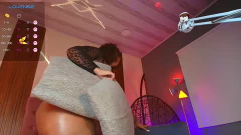 Riha  online show from October 17, 2025, 7:33 am