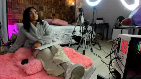 Sara online show from December 4, 2024, 10:02 am