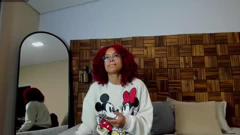 Sara online show from December 18, 2025, 9:59 am