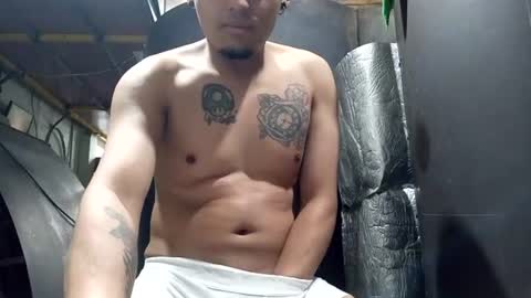 rikmal_08 online show from July 14, 2026, 5:40 pm