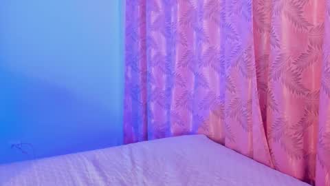 Snapshot of riley_bensongh chatting on October 30, 2025, 9:26 pm Riley online show from October 30, 2025, 9:26 pm