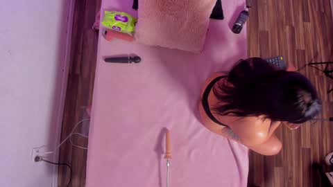 Snapshot of riley_reid_19 chatting on December 11, 2024, 2:52 am kamila online show from December 11, 2024, 2:52 am