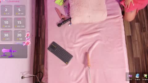 Snapshot of riley_reid_19 chatting on December 22, 2024, 9:33 am kamila online show from December 22, 2024, 9:33 am