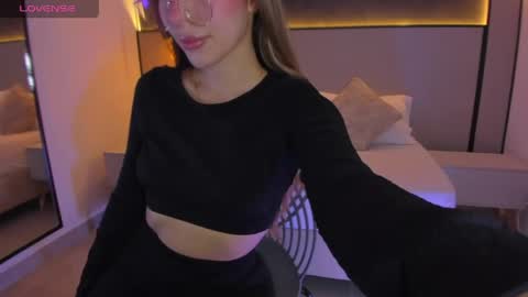 Riley Sierra online show from April 23, 2026, 1:13 pm