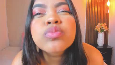 Snapshot of rileydolly chatting on October 9, 2025, 3:48 am RileyDolly online show from October 9, 2025, 3:48 am