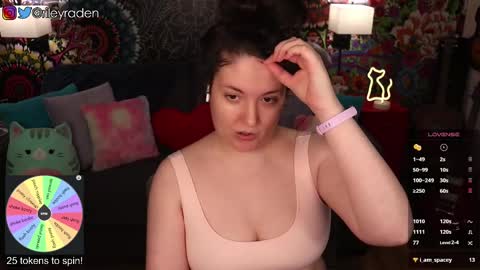 rileyraden online show from February 23, 2025, 2:40 am