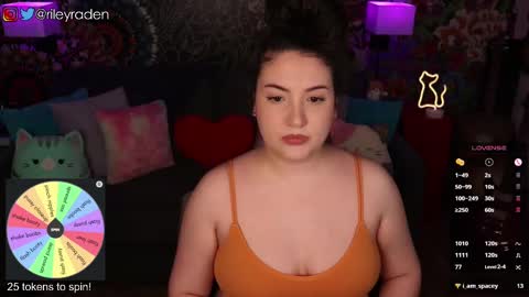 rileyraden online show from March 10, 2025, 3:45 am