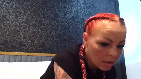 Snapshot of rileyraerhoads chatting on October 20, 2025, 1:17 am rileyraerhoads online show from October 20, 2025, 1:17 am